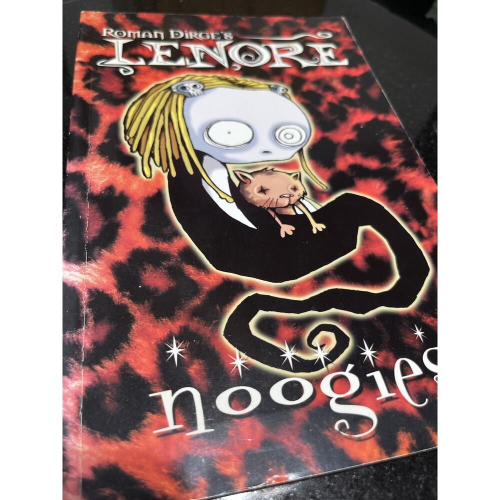 SLG Comics Lenore Graphic Novel Noogies Roman Dirge NM B291